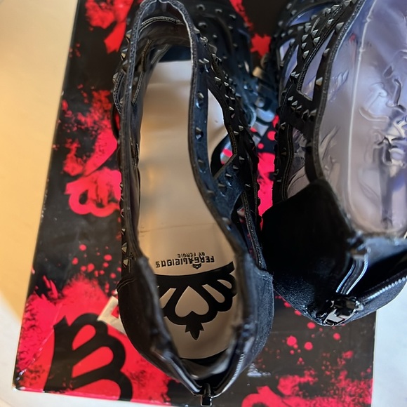 Fergalicious by Fergie Black Diamond Heels - Picture 6 of 7